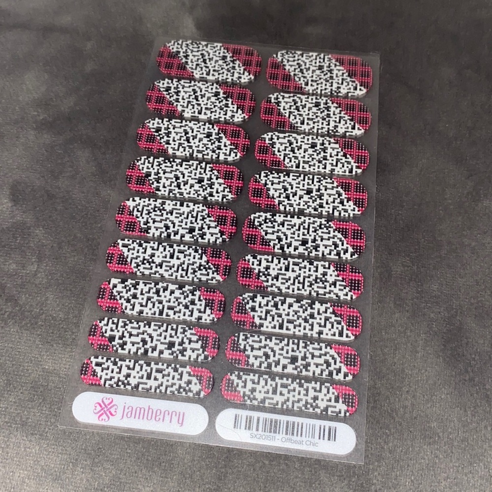 Jamberry Nail Wraps - Offbeat Chic FULL SHEET $5